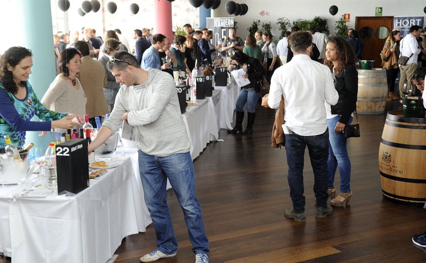 Más de 90 bodegas y 36 denominaciones acudirán a la Mostra de Vins Menorca